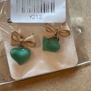 Cute green heart with pink bow dangle earring